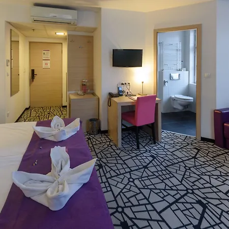 Alta Moda Fashion Budapest