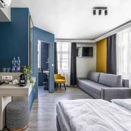 Alta Moda Fashion Hotel 4*