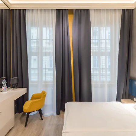 Hotel Alta Moda By Mellow Mood 4*
